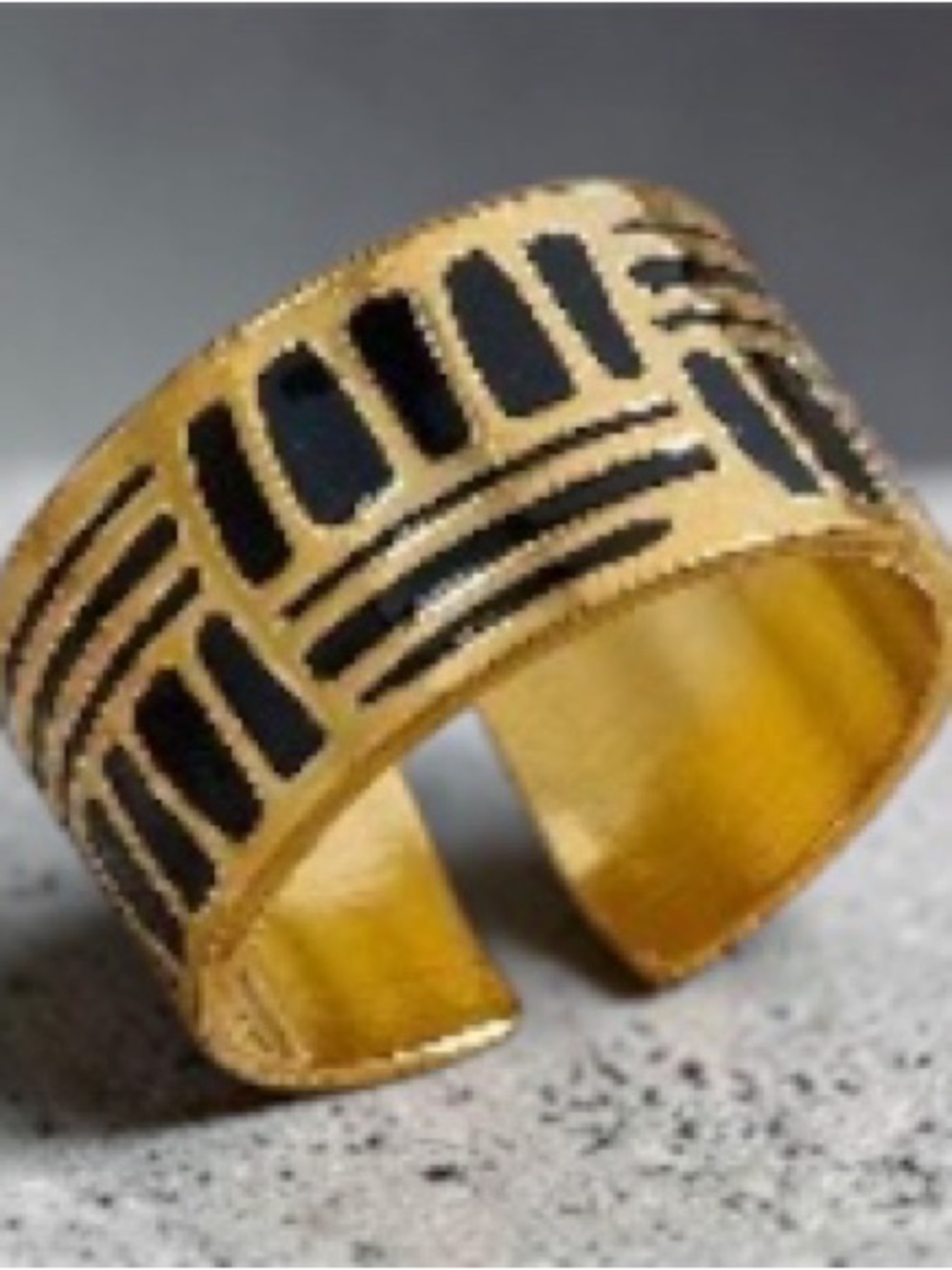 18k Gold and Black Geometric Adjustable Ring